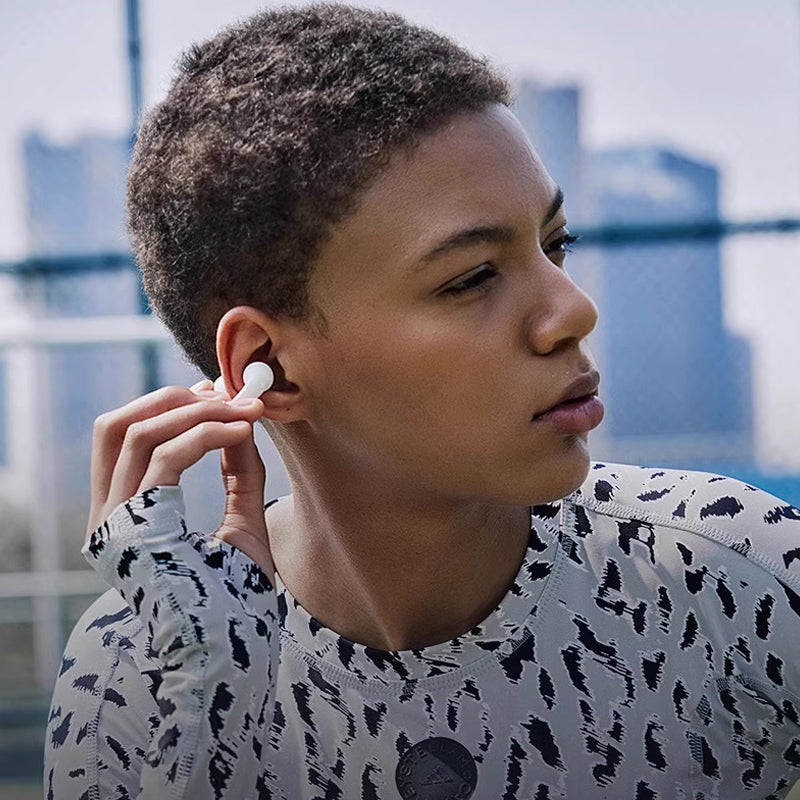 SportBeat Pro | Auriculares deportivos inalámbricos Bluetooth | Impermeables y amigables con los oídos