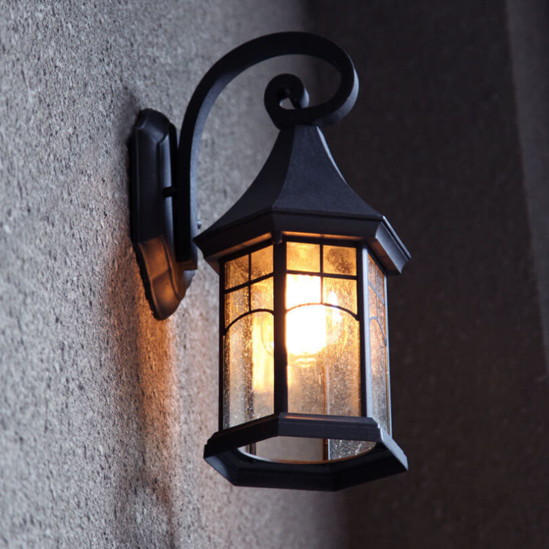 LanternLume – Lámpara de Pared Exterior Retro Europea