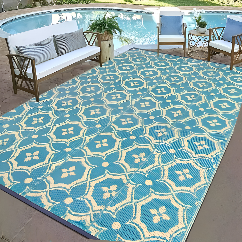 Alfombra Exterior de Polipropileno con Diseño Geométrico
