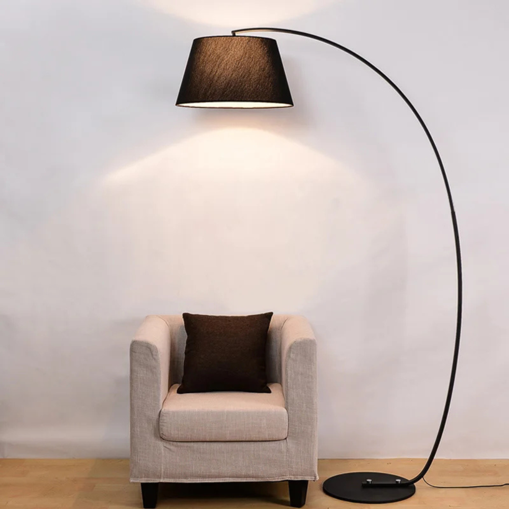 ArcoLuxe | Lámpara de pie de arco elegante y moderna con pantalla de tela para sala de estar
