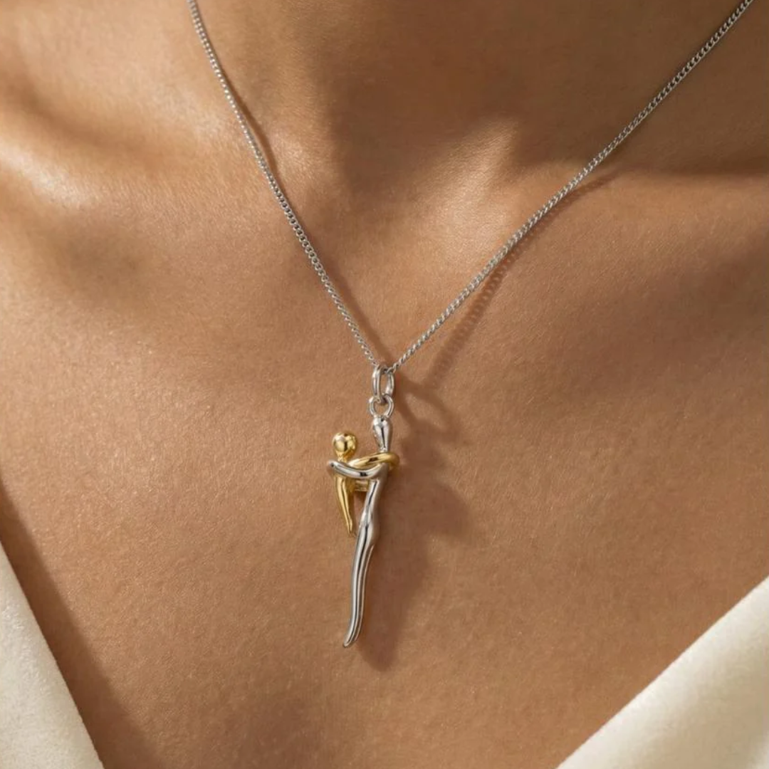 Collar Abrazo Elegante