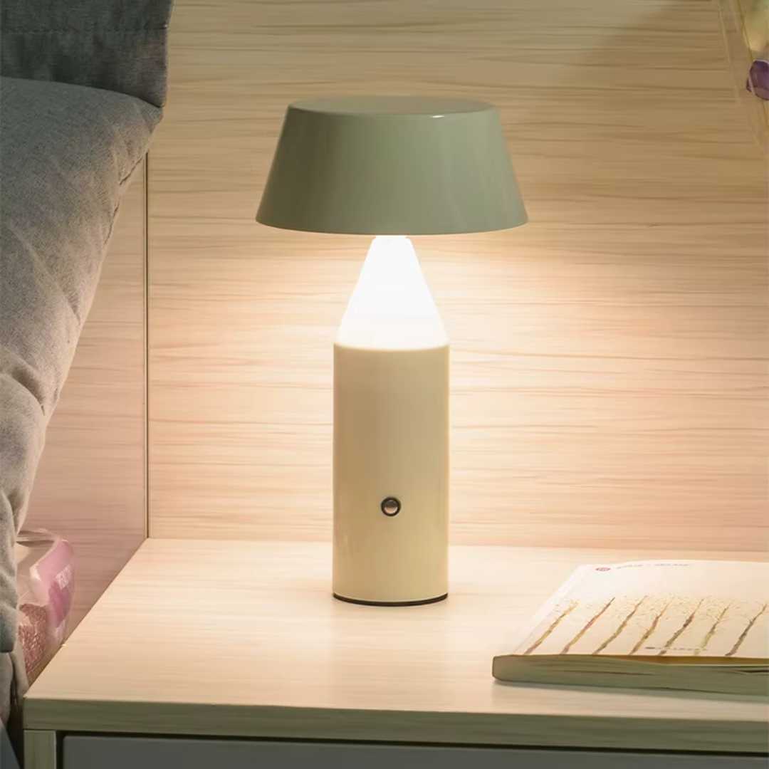 Lámpara de Mesa de Metal Diseño Cableado