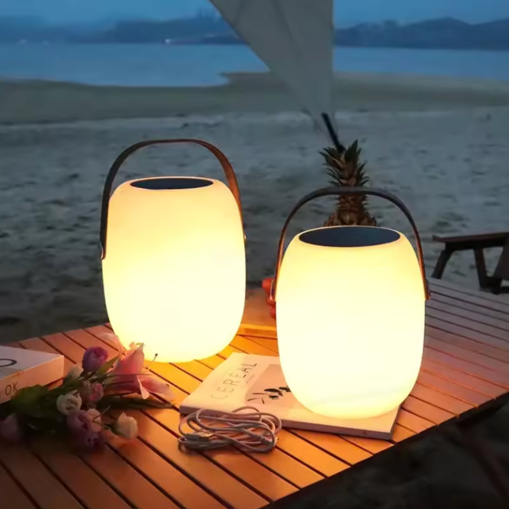 Lámpara LED Solar Exterior Elegante para Uso en Jardín y Terraza