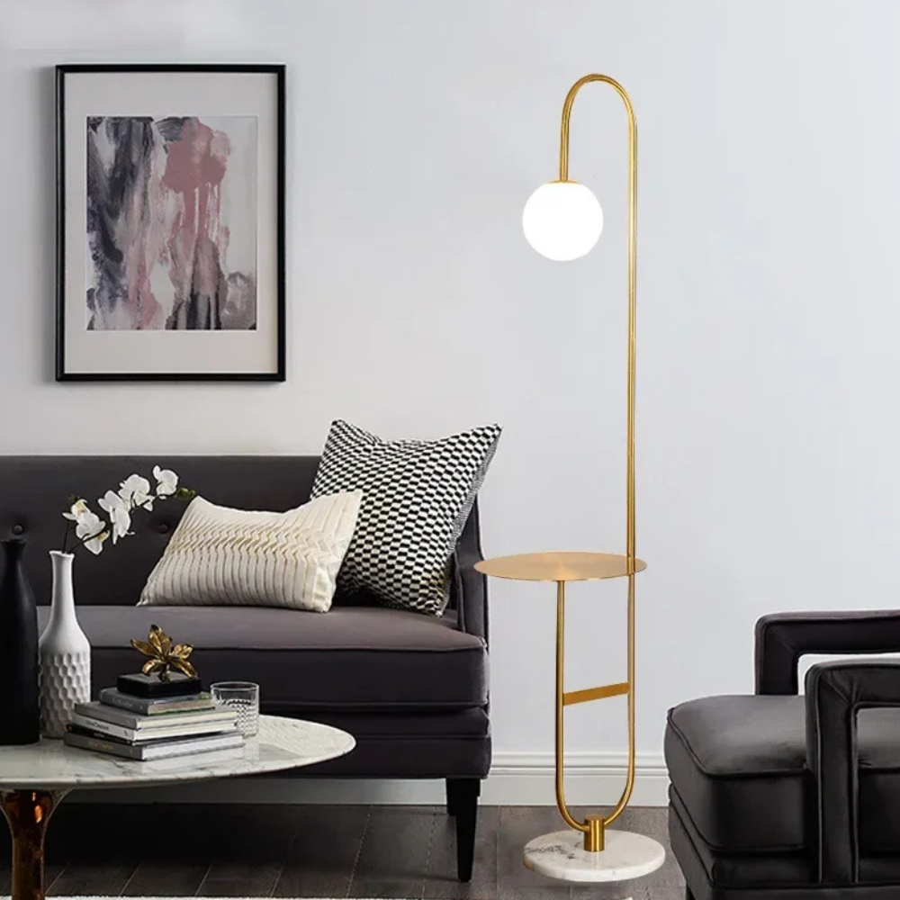 NordHalo Arc | Lámpara de Pie Escandinava Moderna y Elegante con Mesa Lateral