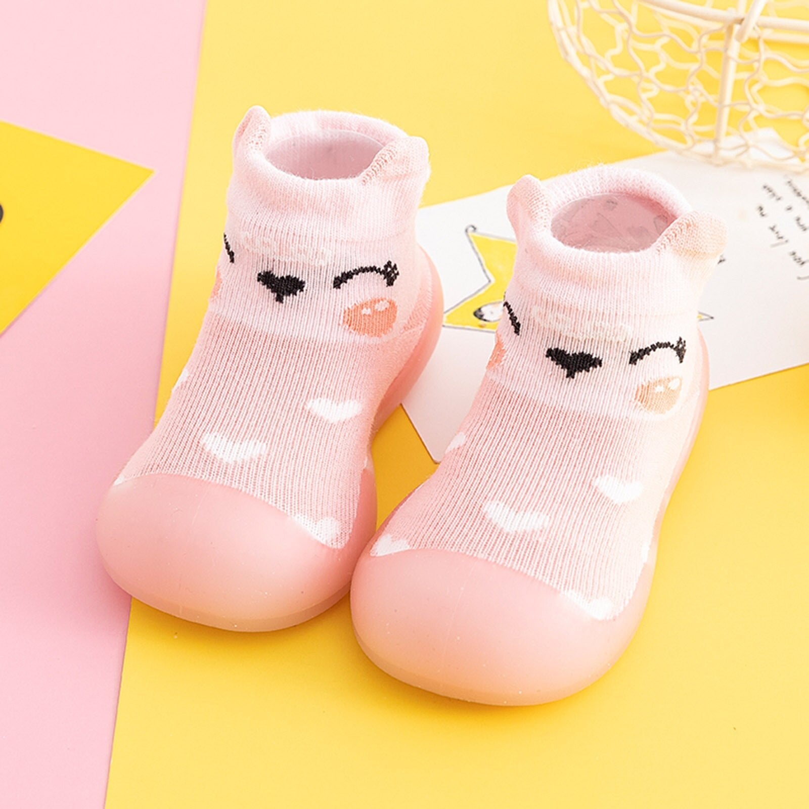 Zapatos de calcetines tejidos cálidos para bebés