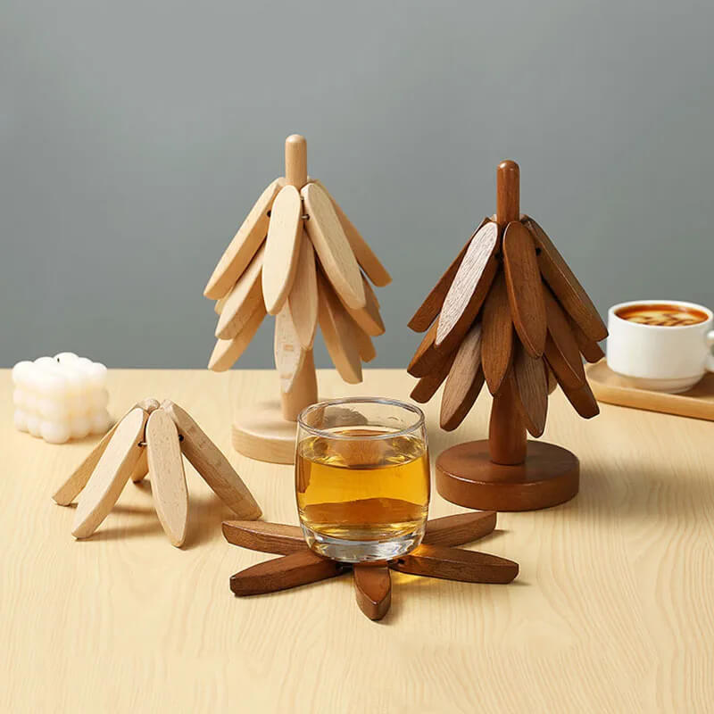 Posavasos de Madera en Nogal – Estiloso y Práctico, Arte en Madera para Tu Mesa, Set de 3 Posavasos de Madera, Creativo Soporte Plegable para Ollas