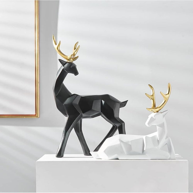 DecoDeer - Escultura Geométrica de Ciervo para Decoración Interior