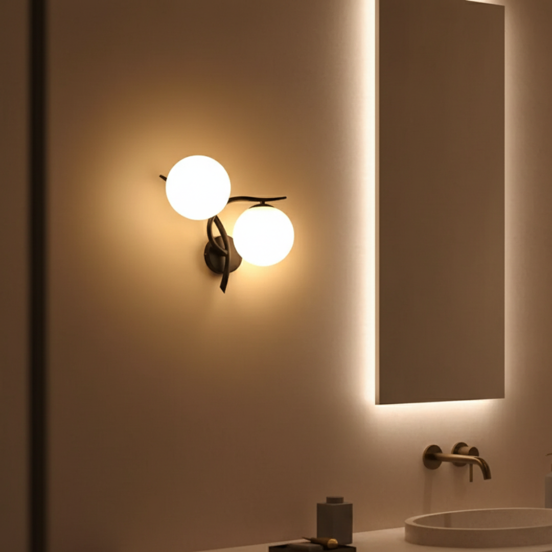 Aplique de Pared de Hierro Moderno con Acento de Esfera de Vidrio Doble para Dormitorios y Pasillos