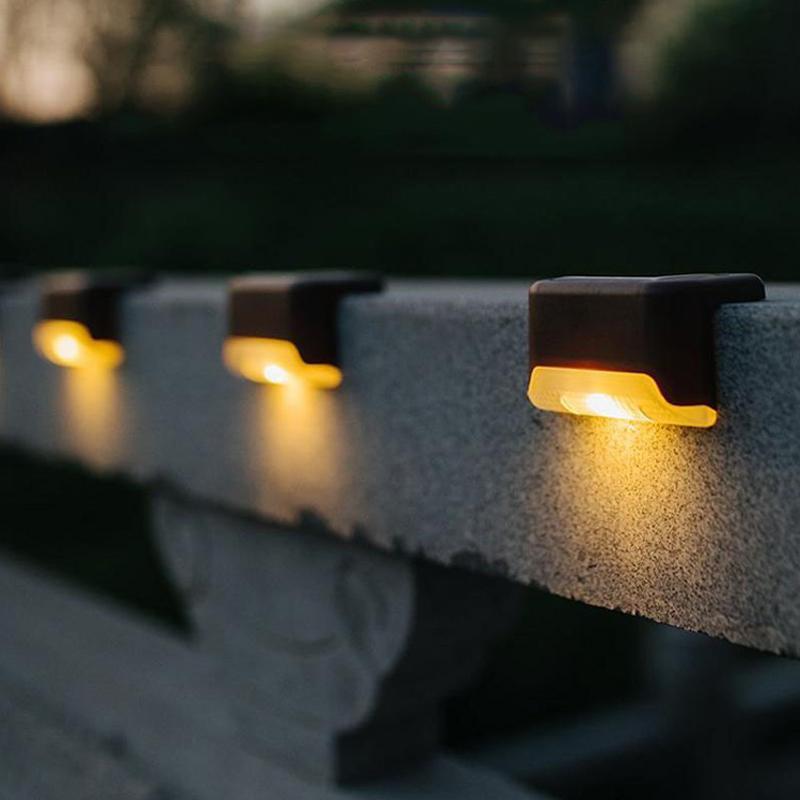 Luces Solares de Escalera Impermeables para Exterior (4 PCS) | Kalsten
