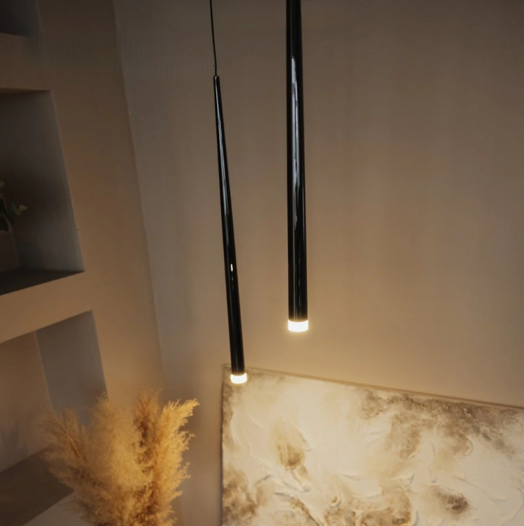 HadesGlow - Lámpara Colgante LED Ajustable Elegante con Diseño Lujoso