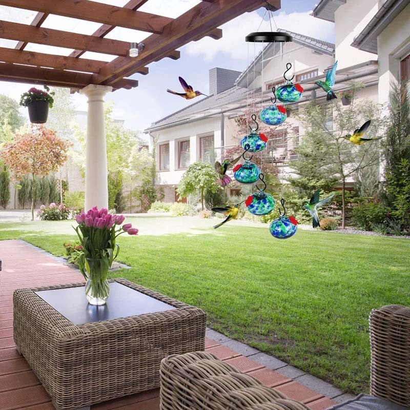 Alimentador de colibríes de vidrio soplado a mano ChimeFeeder con campanilla de viento