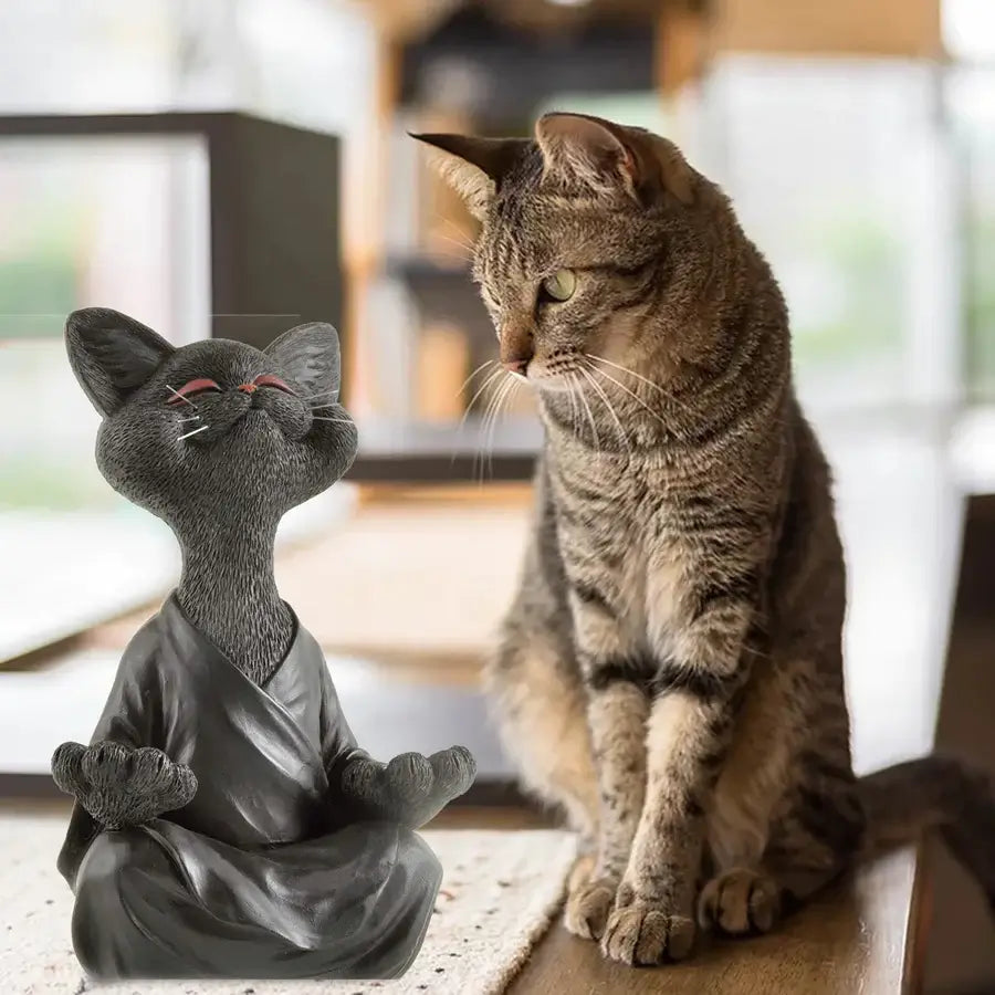 Figura de Gato Buda Meditante