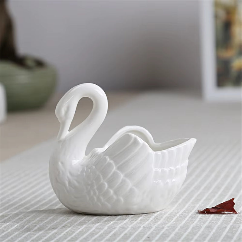 DuckNest – Maceta Decorativa con Diseño Inspirado en Patos