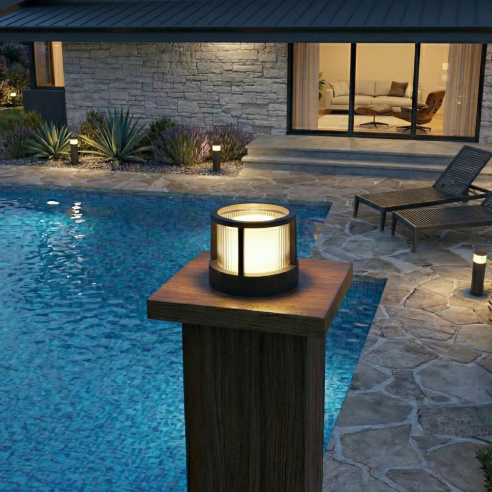 Luces LED Exteriores de Aluminio Impermeables | Iluminación Eficiente Energéticamente para Jardines o Patios