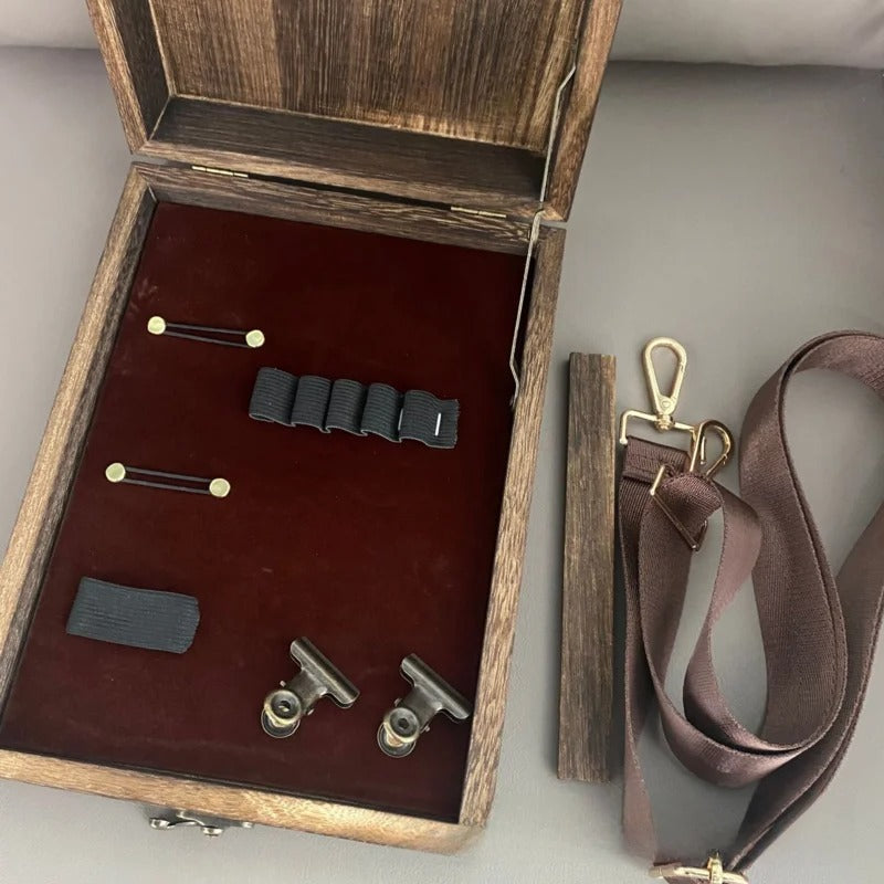 Caja Mensajera A5 de madera para escritores y artistas