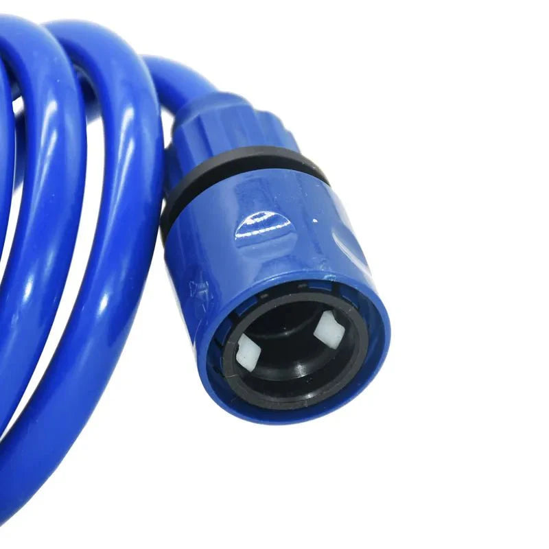 Manguera en espiral compacta con conexiones rápidas para riego de plantas