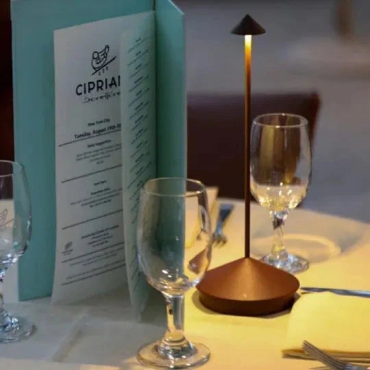 Lámpara de mesa LED minimalista - Iluminación inalámbrica a prueba de agua y regulable