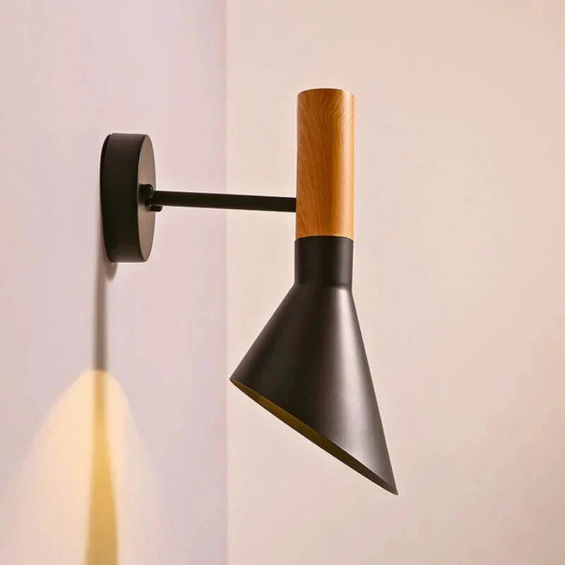 Norvia | Lámpara de escritorio LED de diseño moderno