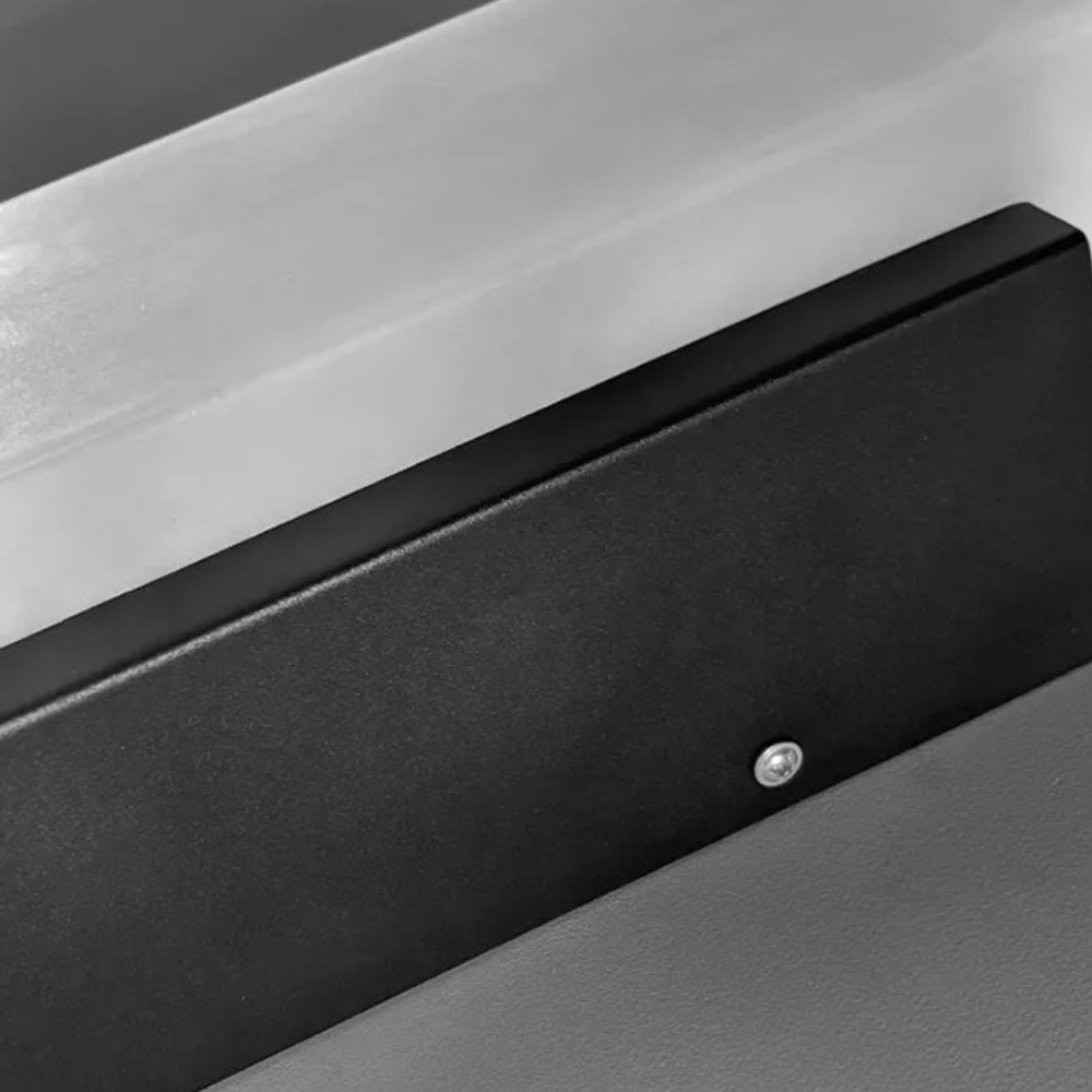 Luz de Pared Exterior Duradera - Aplique LED Integrado con Clasificación IP65