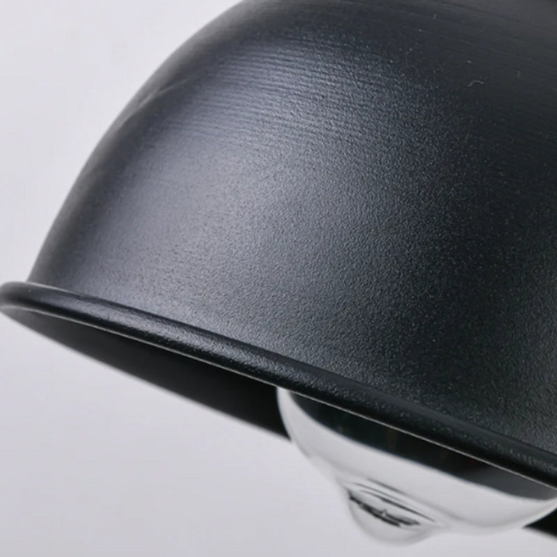 EverGlow – Lámpara de Pared Exterior Impermeable y Sostenible con Estilo Clásico