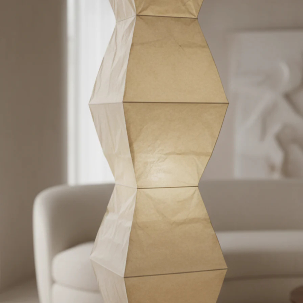Lámpara de Suelo Escultural Taki – Lámpara de Suelo de Papel Japonés Hecha a Mano para Interiores Modernos
