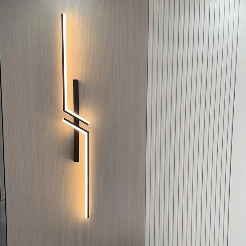 Moderna lámpara de pared con un toque artístico