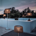 Lámpara de Suelo Solar Exterior Elegante | Luz de Jardín LED de Rattan Impermeable