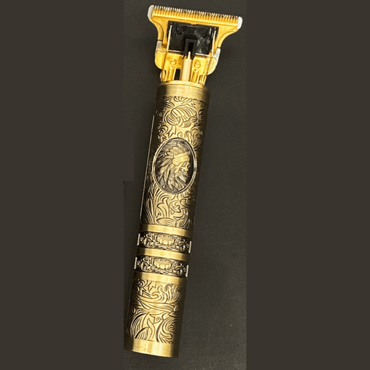 SKULLTRIM – Tondeuse à barbe vintage avec batterie et coupe précise pour barbe et cheveux