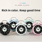 Skanto | LuminousTime - Reloj despertador de metal elegante con suave iluminación para mañanas y noches tranquilas