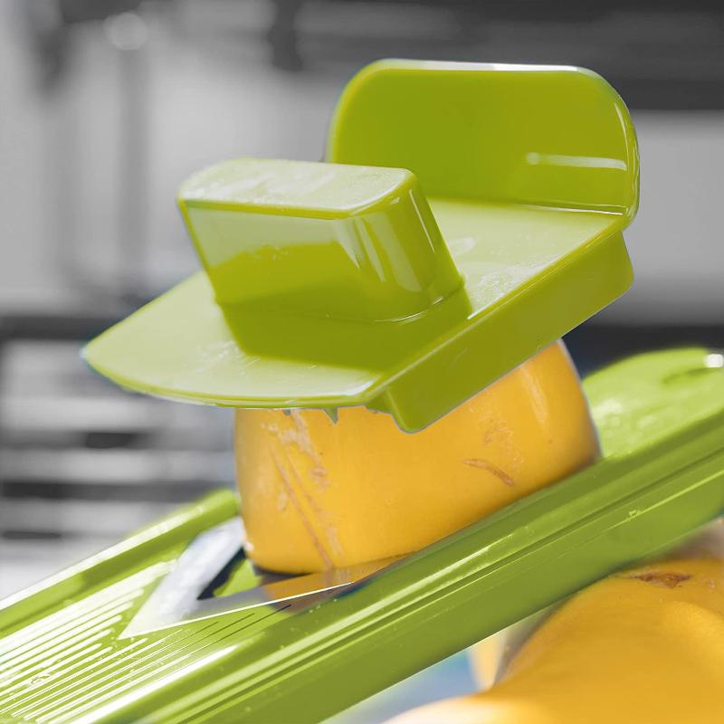 CutMate Cortador de Verduras Multifuncional 12 en 1 | Con Recipiente y Protección para los Dedos | Cuchillas de Acero Inoxidable | Compacto y Seguro