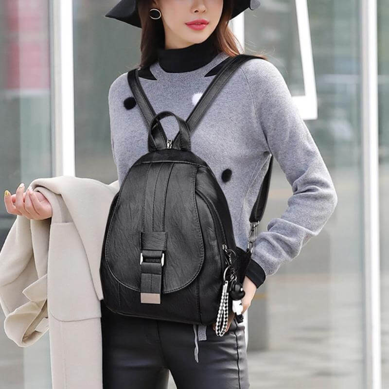 Mochila de piel para mujeres