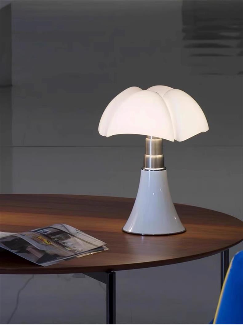 Lámpara de Mesa Diseño Estilo Hongo