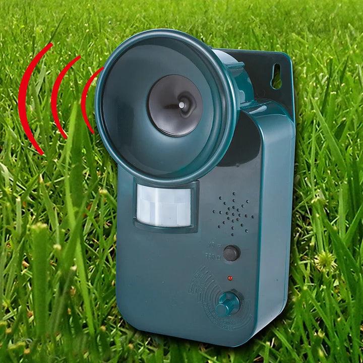 Repelente de Animales a Batería de 9V y Ultrasonido Sin Cable para Exteriores de 5000 pies cuadrados, Repelente Seguro para Diversos Animales