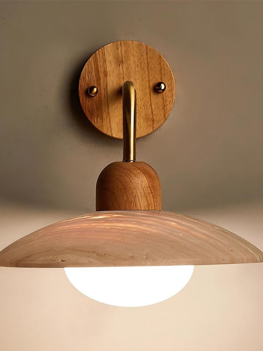 Aplique de Travertino Moderno – Forma de Disco con Elementos de Madera y Metal