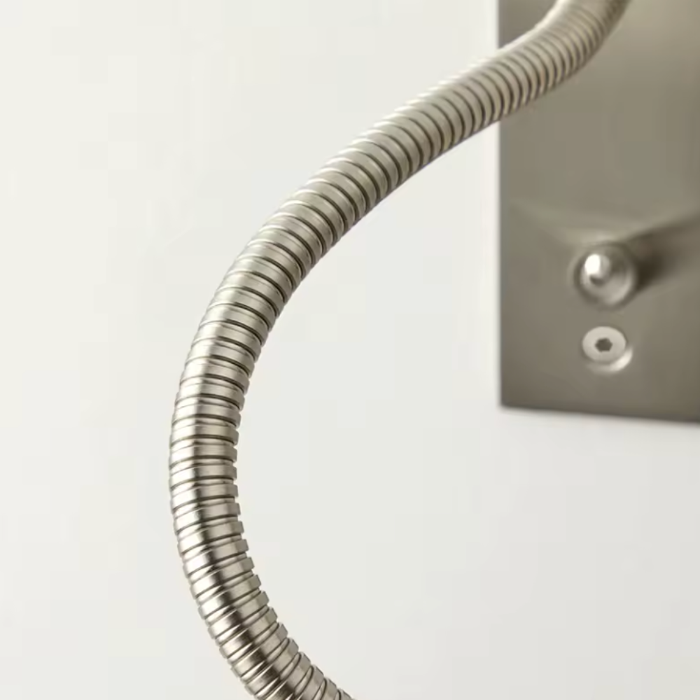 Aplique de Pared Minimalista - Focos de Lectura Ajustables en Metal Dorado/Plateado