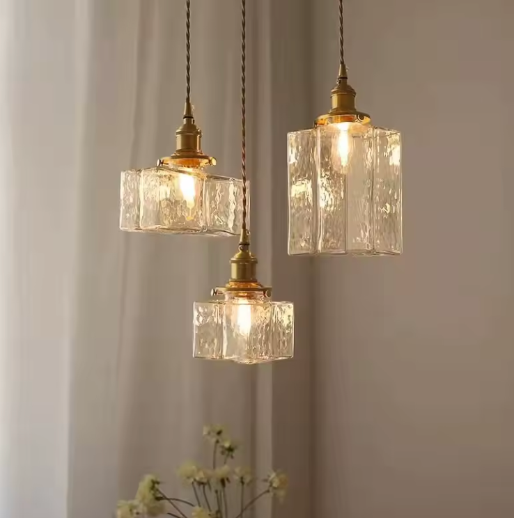 Colección Savoy | Lámpara Colgante de Vidrio con Acabado Texturizado, Estilo Vintage para Iluminación de Cocina