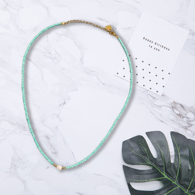 Collar de perlas de agua dulce