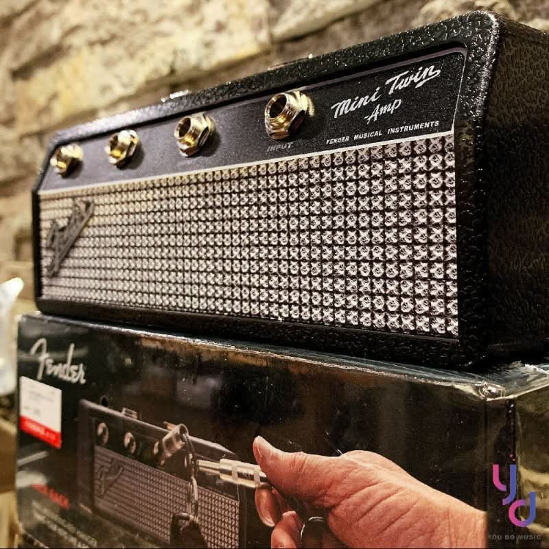 Guarda tus llaves con estilo con un llavero de rock