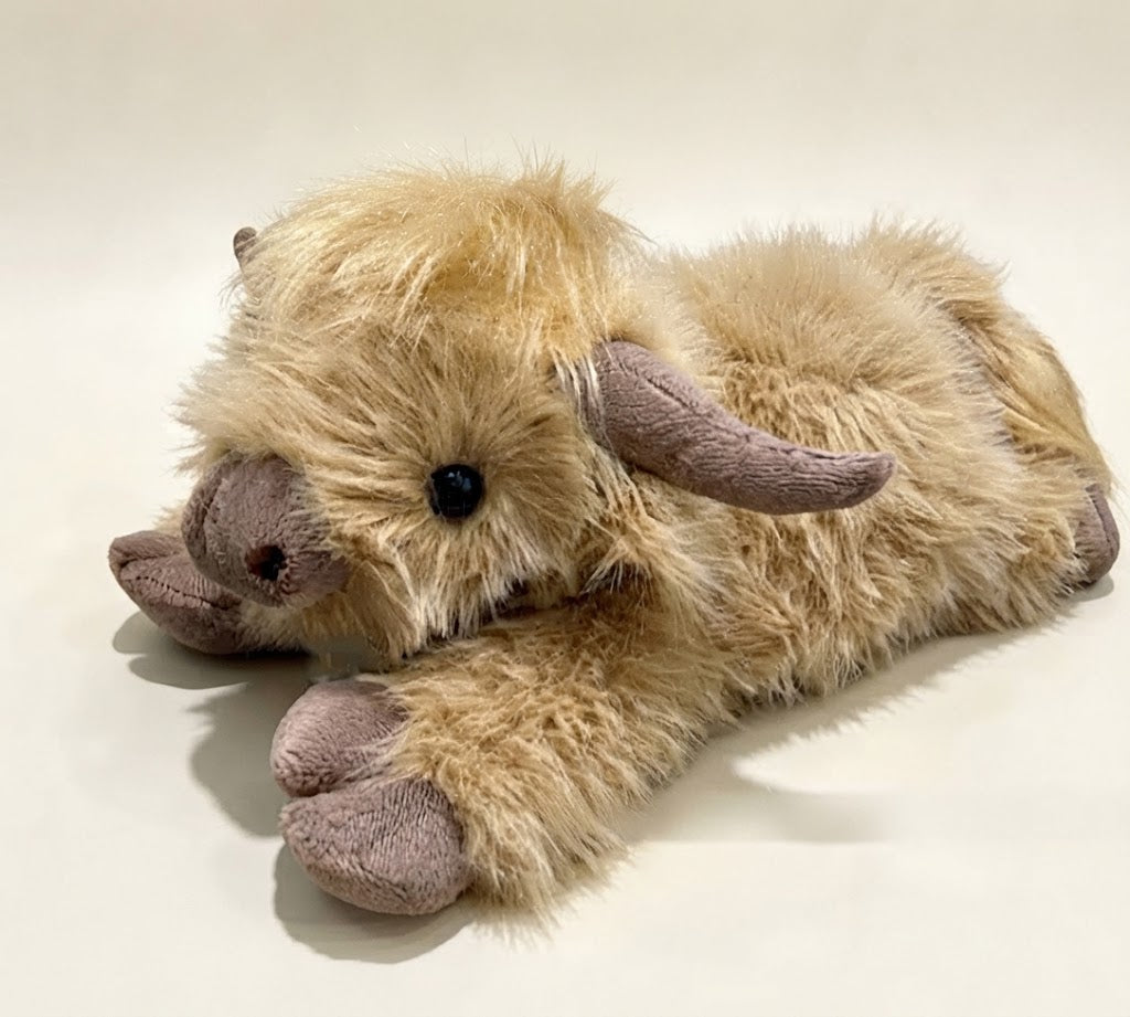 HEATHERMO – Charmant jouet en peluche de vache des Highlands avec un charme rustique et douillet