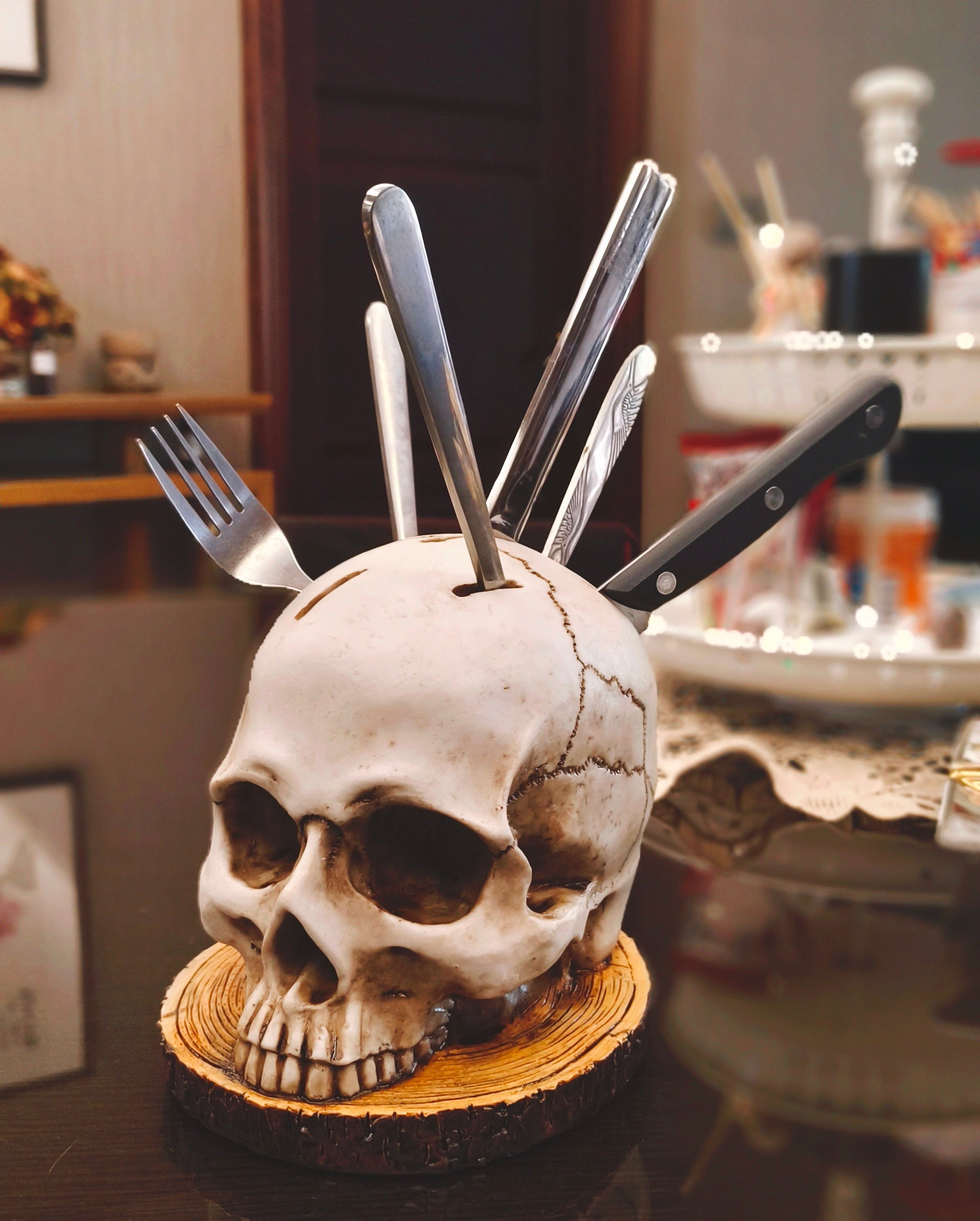 Skully - Soporte para cuchillos con calavera gótica