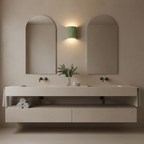 Luz de Pared Escultural Estriada Stria - Aplique Moderno de Resina para Iluminación Ambiental