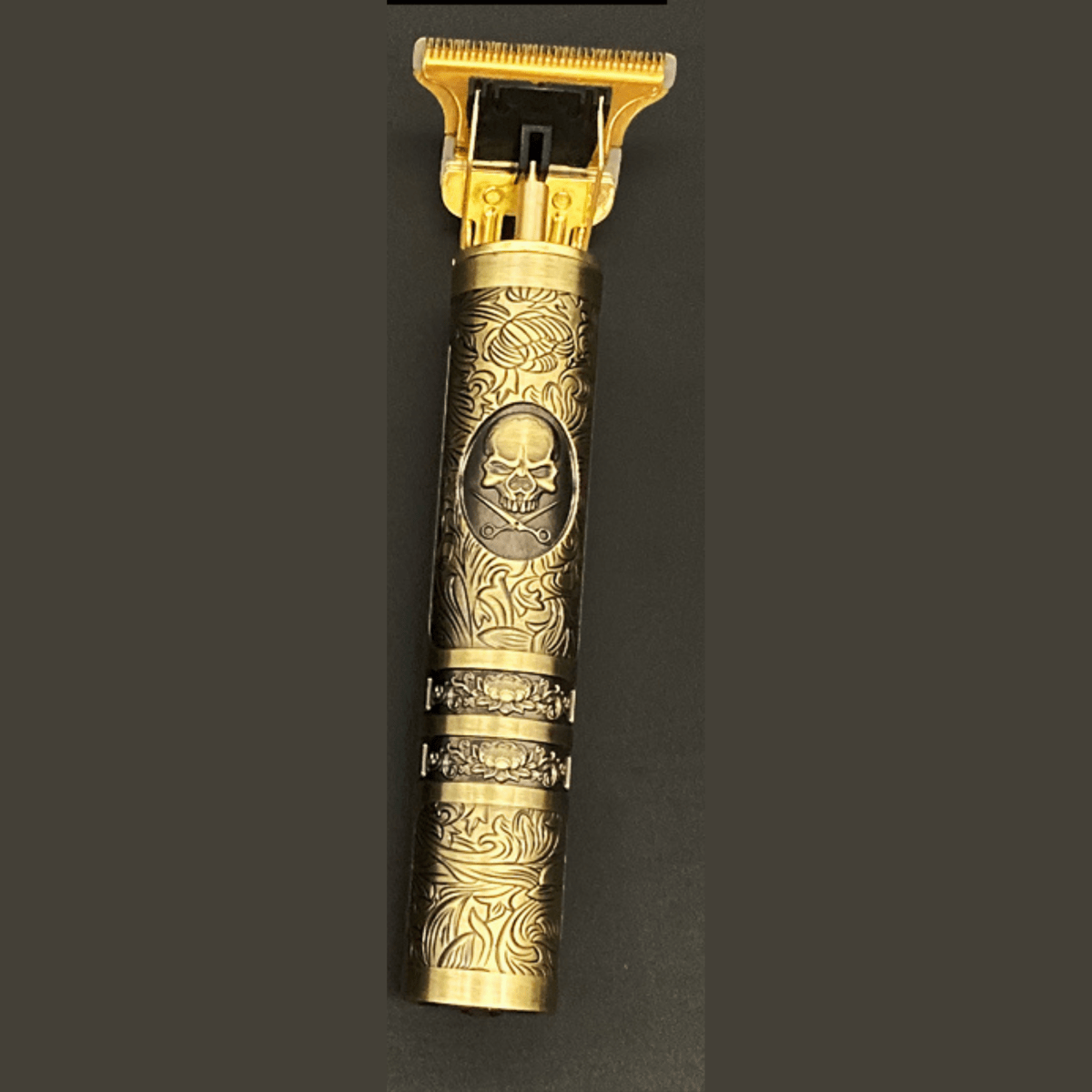 SKULLTRIM – Tondeuse à barbe vintage avec batterie et coupe précise pour barbe et cheveux