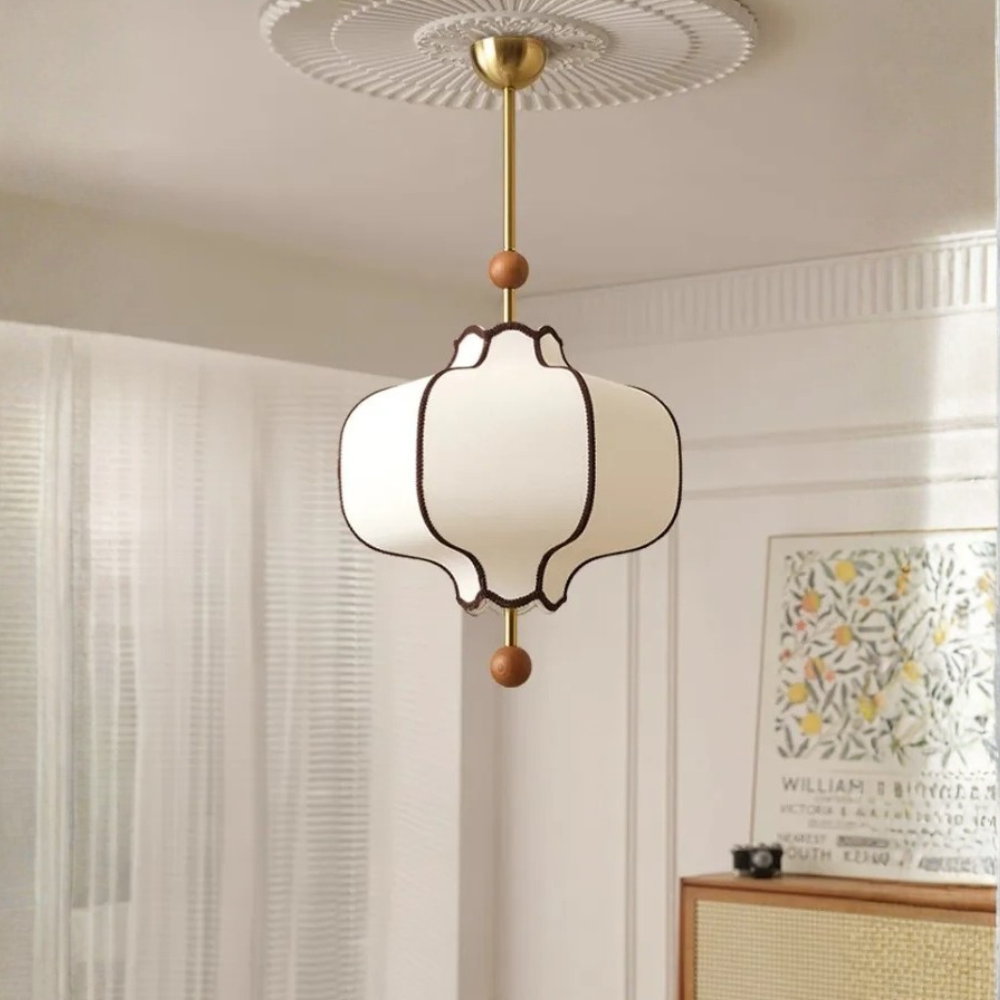 Lanora | Elegante Lámpara Colgante de Tela Moderna para Cocina con Acabados en Nogal