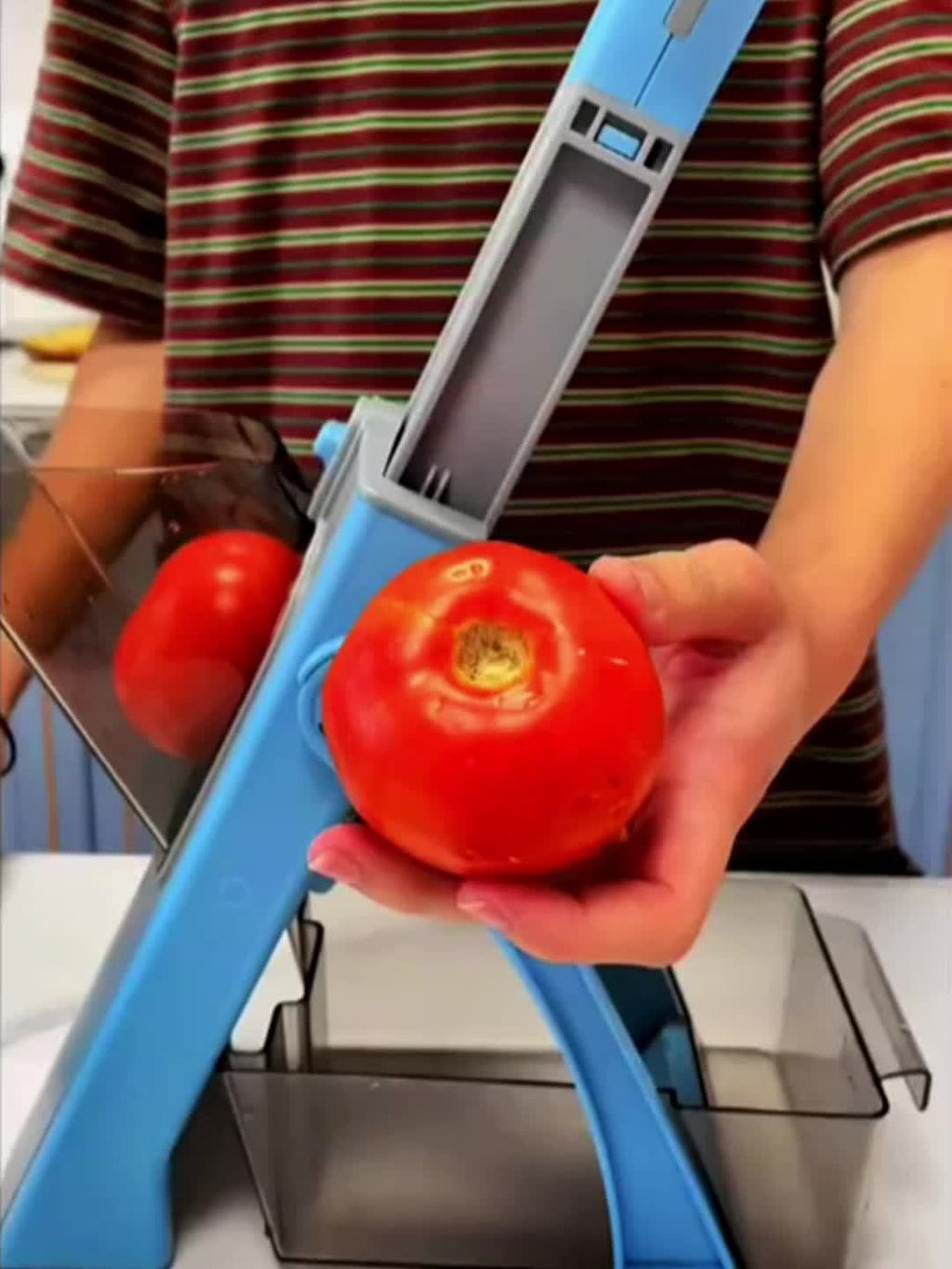Cortador de Verduras Multifuncional – Seguro, Ajustable y con Gran Capacidad de Recogida