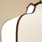 Lanora | Elegante Lámpara Colgante de Tela Moderna para Cocina con Acabados en Nogal