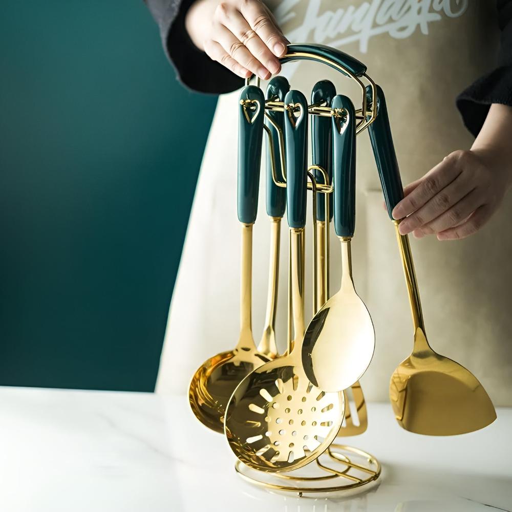 Juego de Utensilios de Acero Inoxidable Dorado