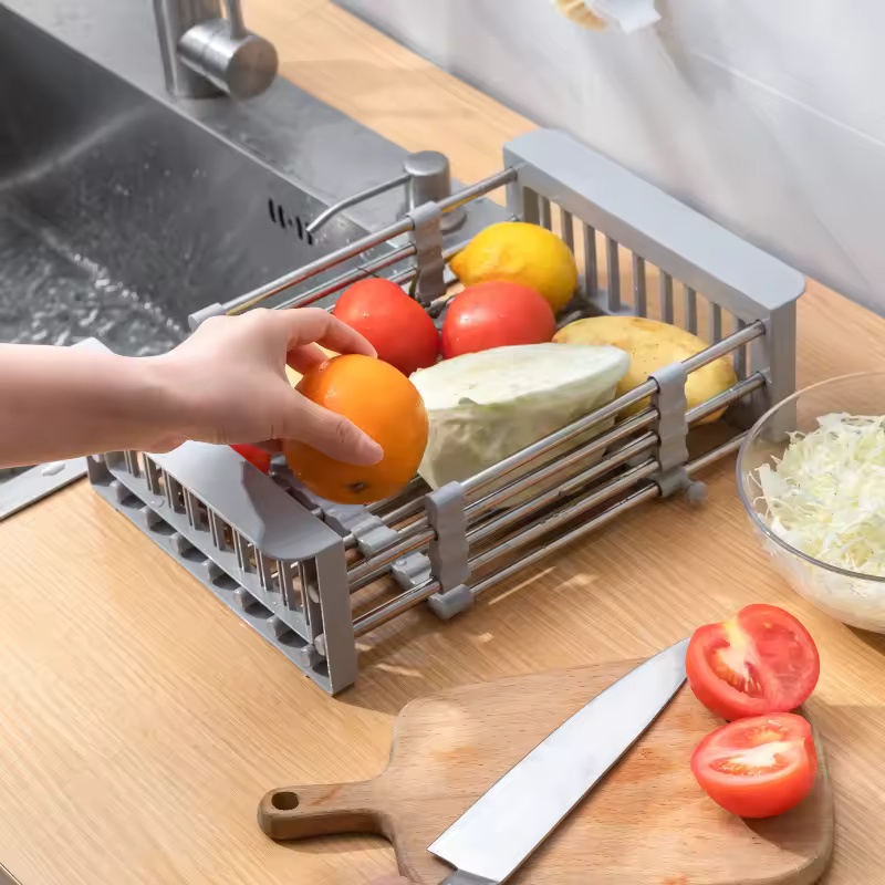 Escurridor extensible para un fregadero más organizado
