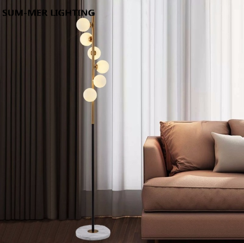 Celestina | Lámpara de pie de diseño con luz esférica