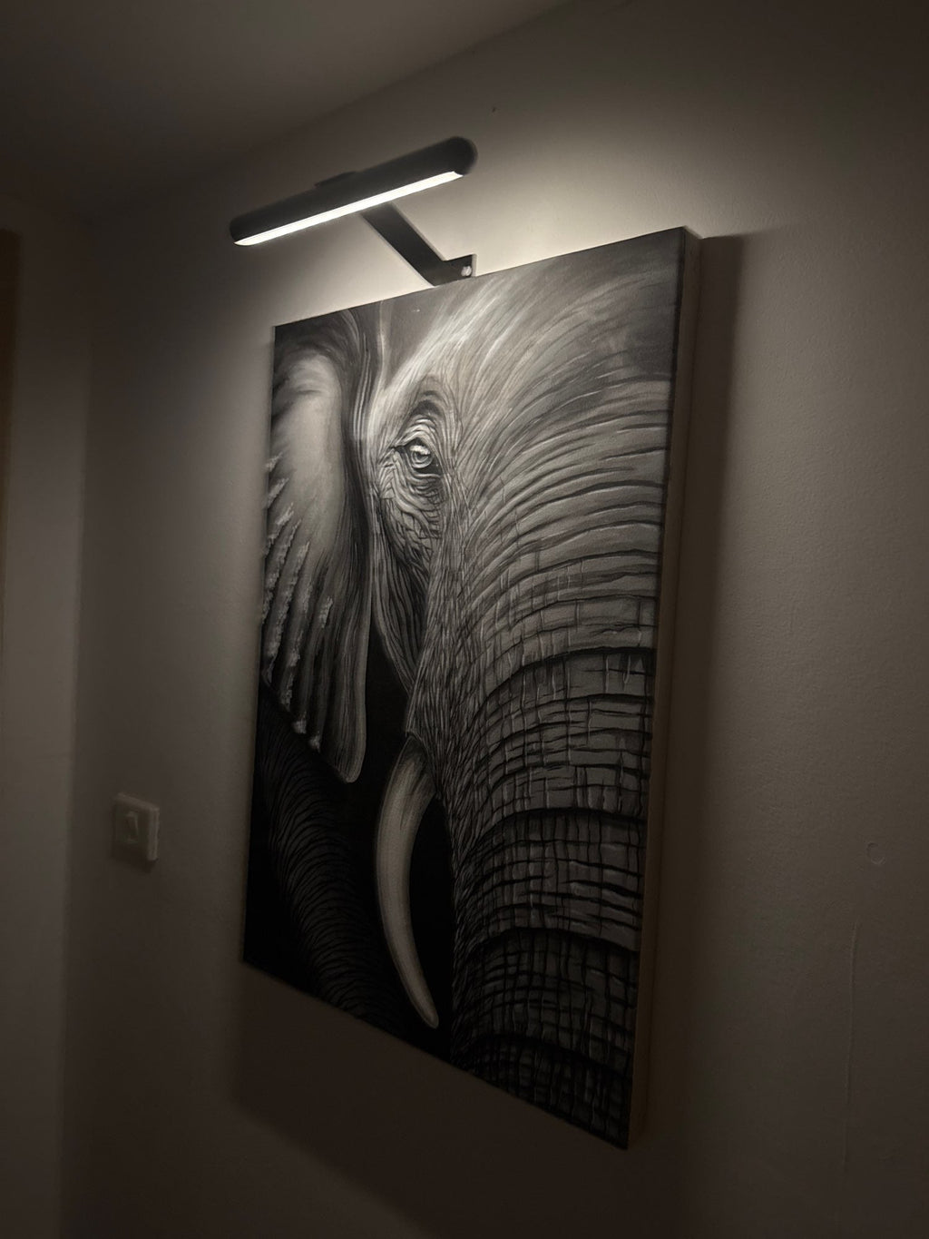 ArtGlow Iluminación LED Inalámbrica para Pinturas – Lámpara de Pared Recargable con Control Remoto, Luz Regulable
