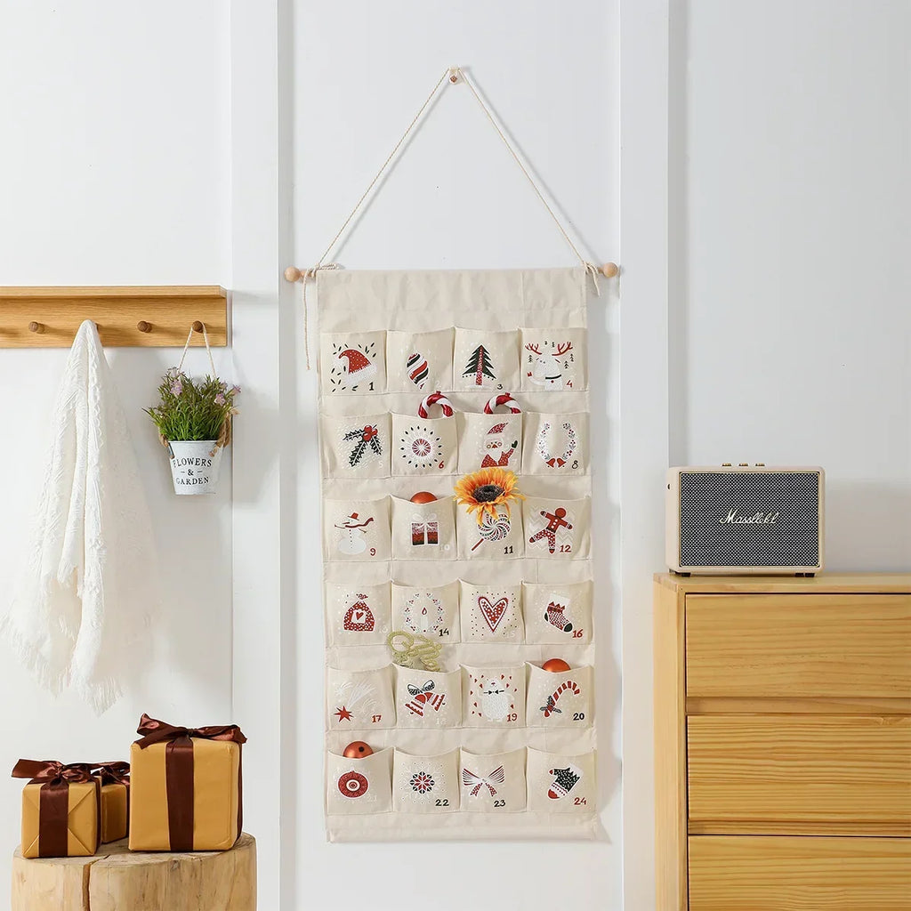 Calendario de adviento con 24 bolsas de lienzo para niños – Decoración navideña colgante en multicolor